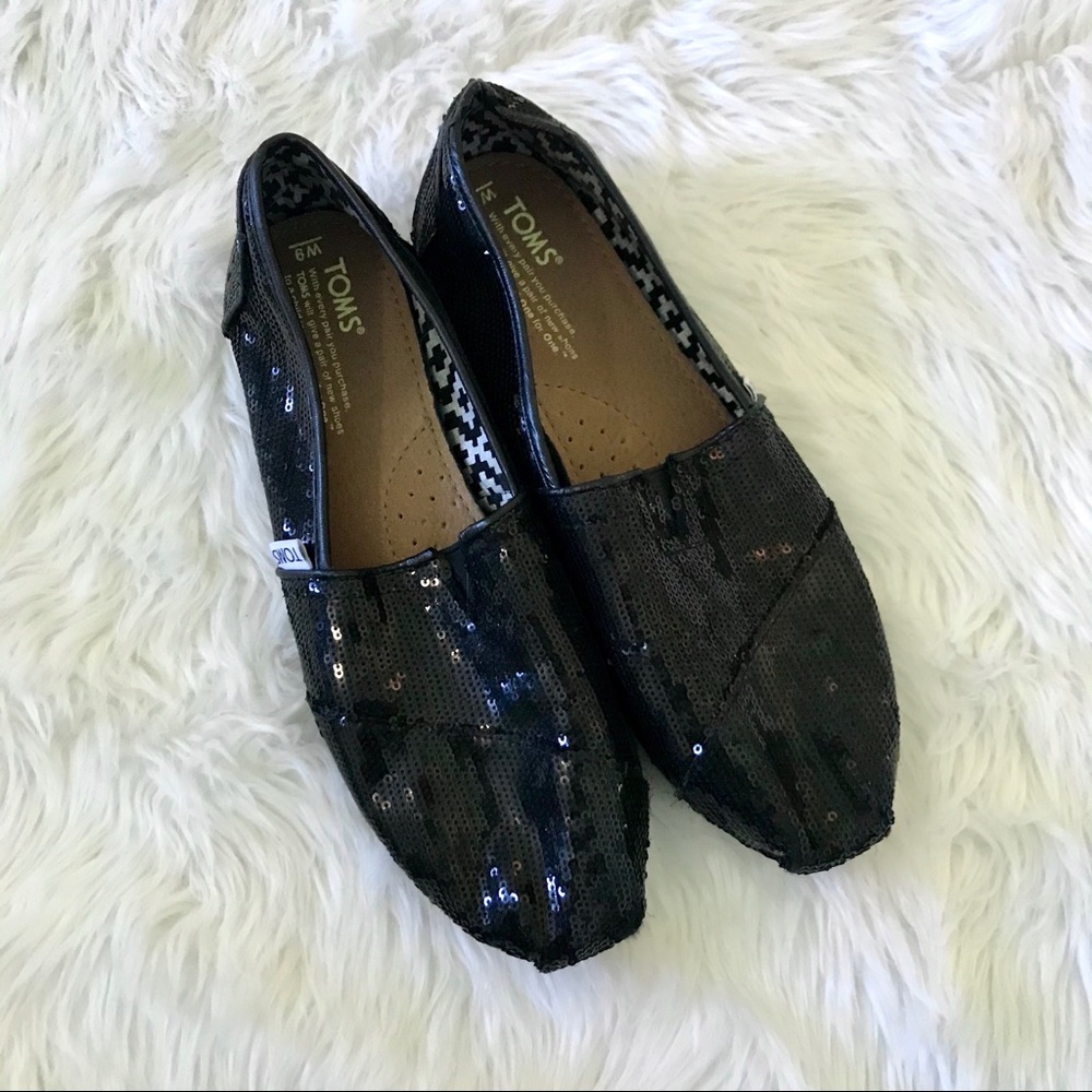 ❗️DONATING TMRW Sequin Toms